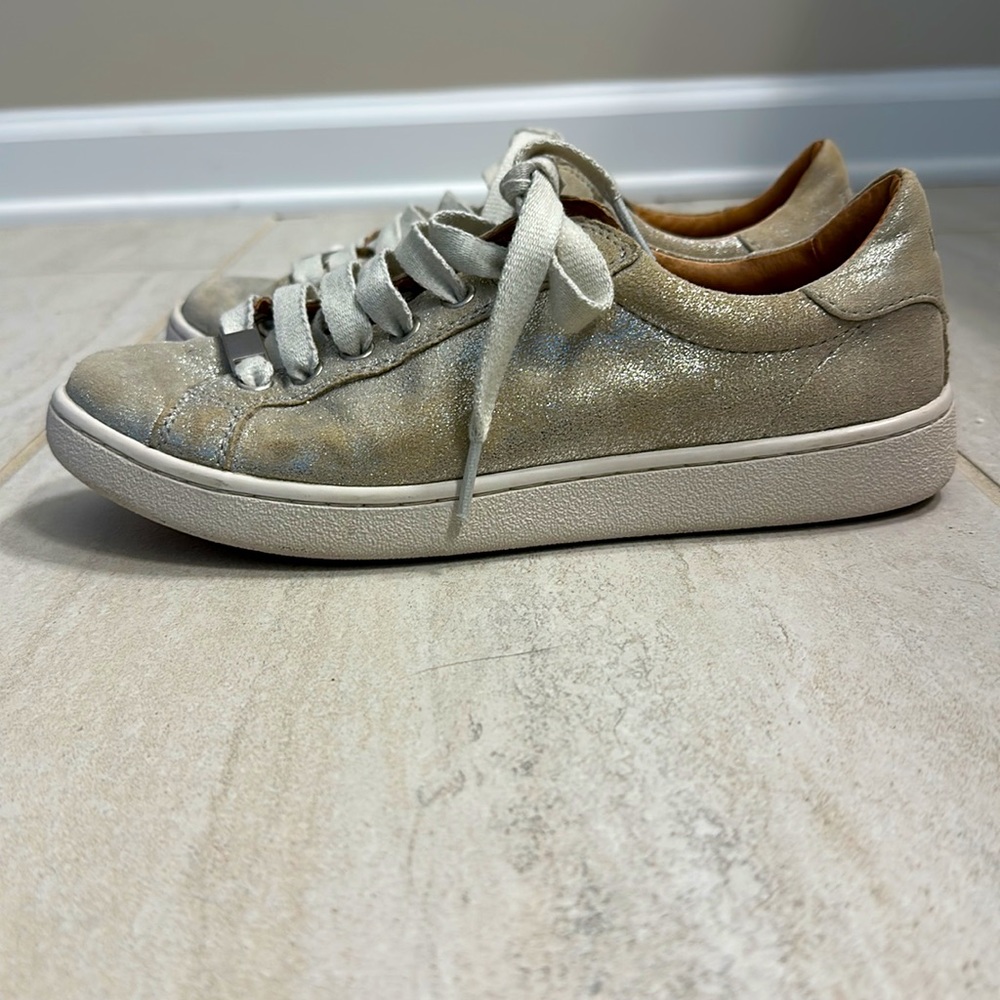 UGG Milo Stardust Trainer Used - Picture 4 of 7